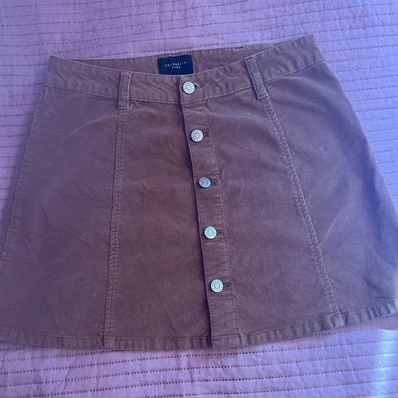 Brown Button-Up Skirt - Picture 7 of 7